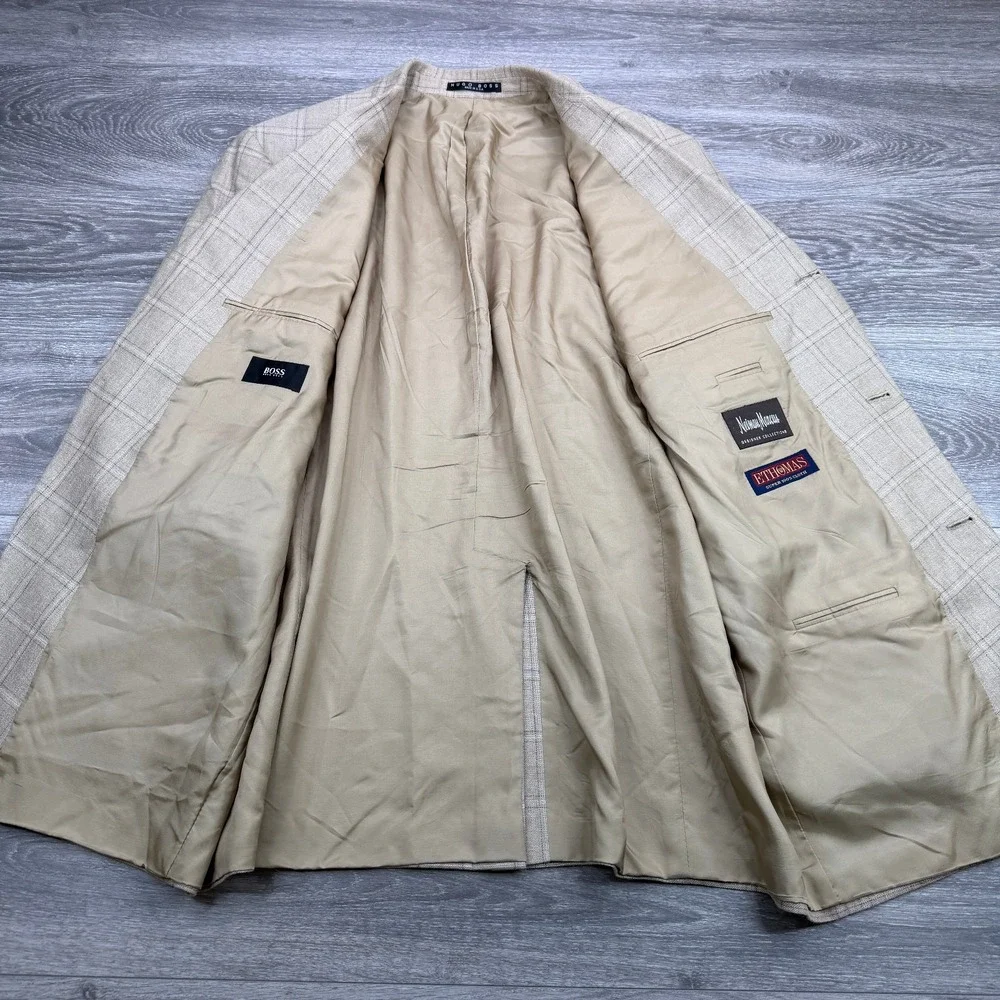VTG Hugo Boss Sport Coat Mens 48R Beige Neiman Marcus Silk Linen Wool USA Made